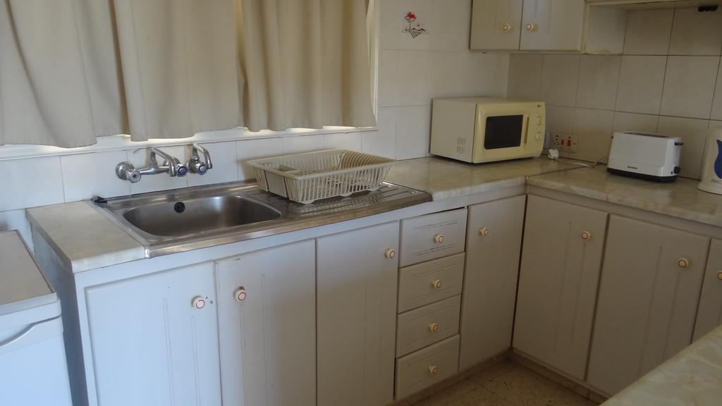 Klashiana Hotel Apartments Voroklini Dış mekan fotoğraf
